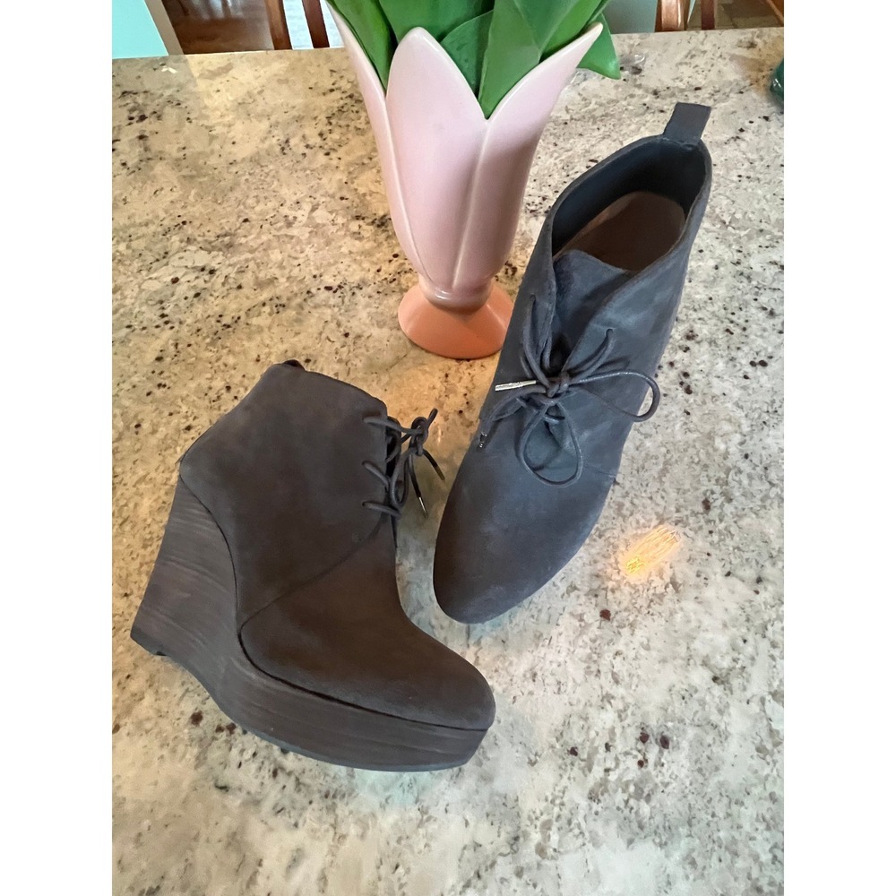 NWOT Michael Kors Gray Suede Lace Up‎ Wedge Ankle Boots Platform Booties 8M
